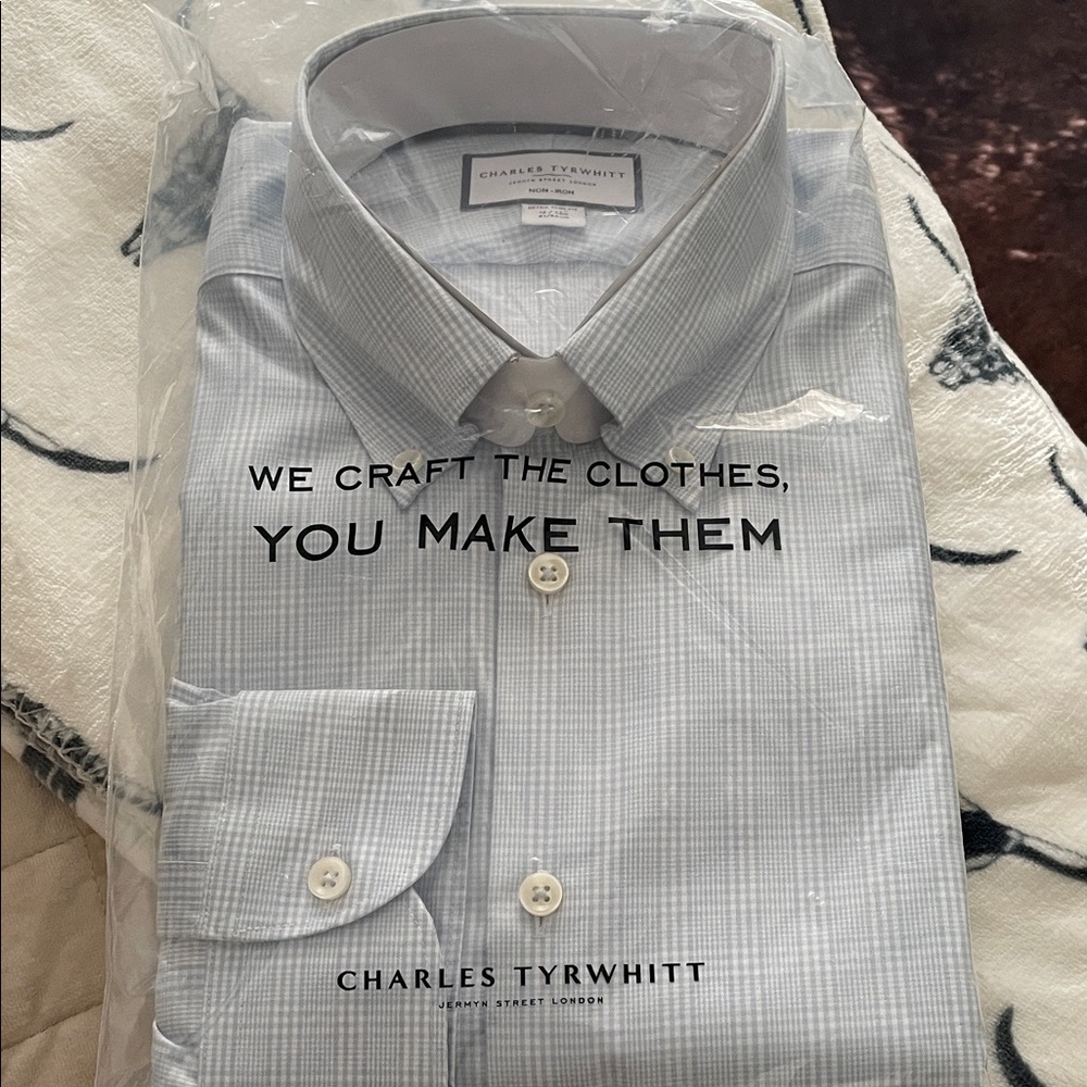 CHARLES TYRWHITT PINPOINT OXFORD BUTTON DOWN LIGHT BLUE-16/34in